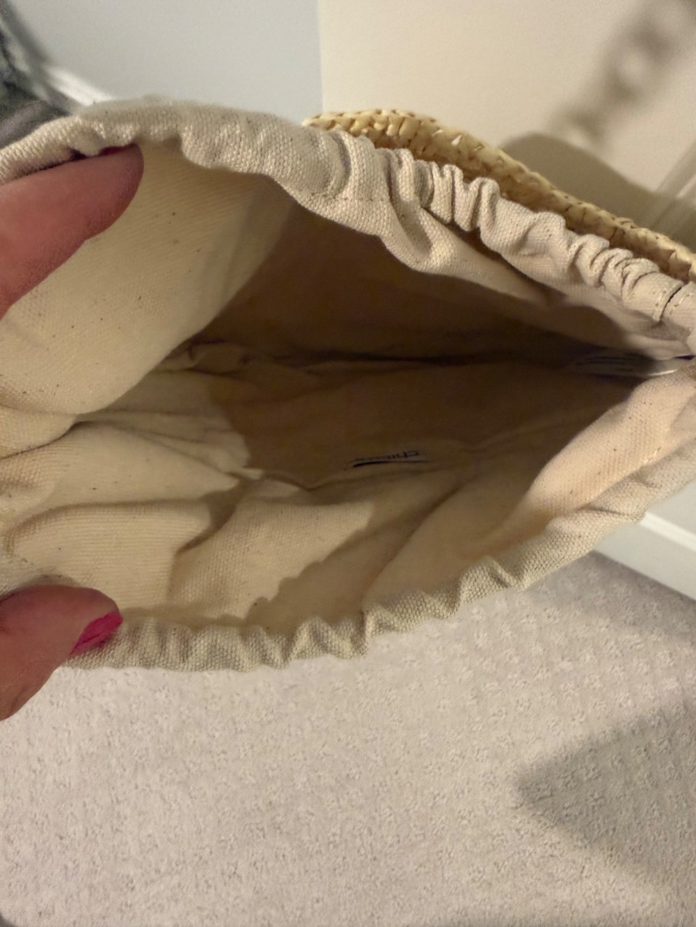 Raffia Crochet Conch Shell Bag - Picture 5 of 7